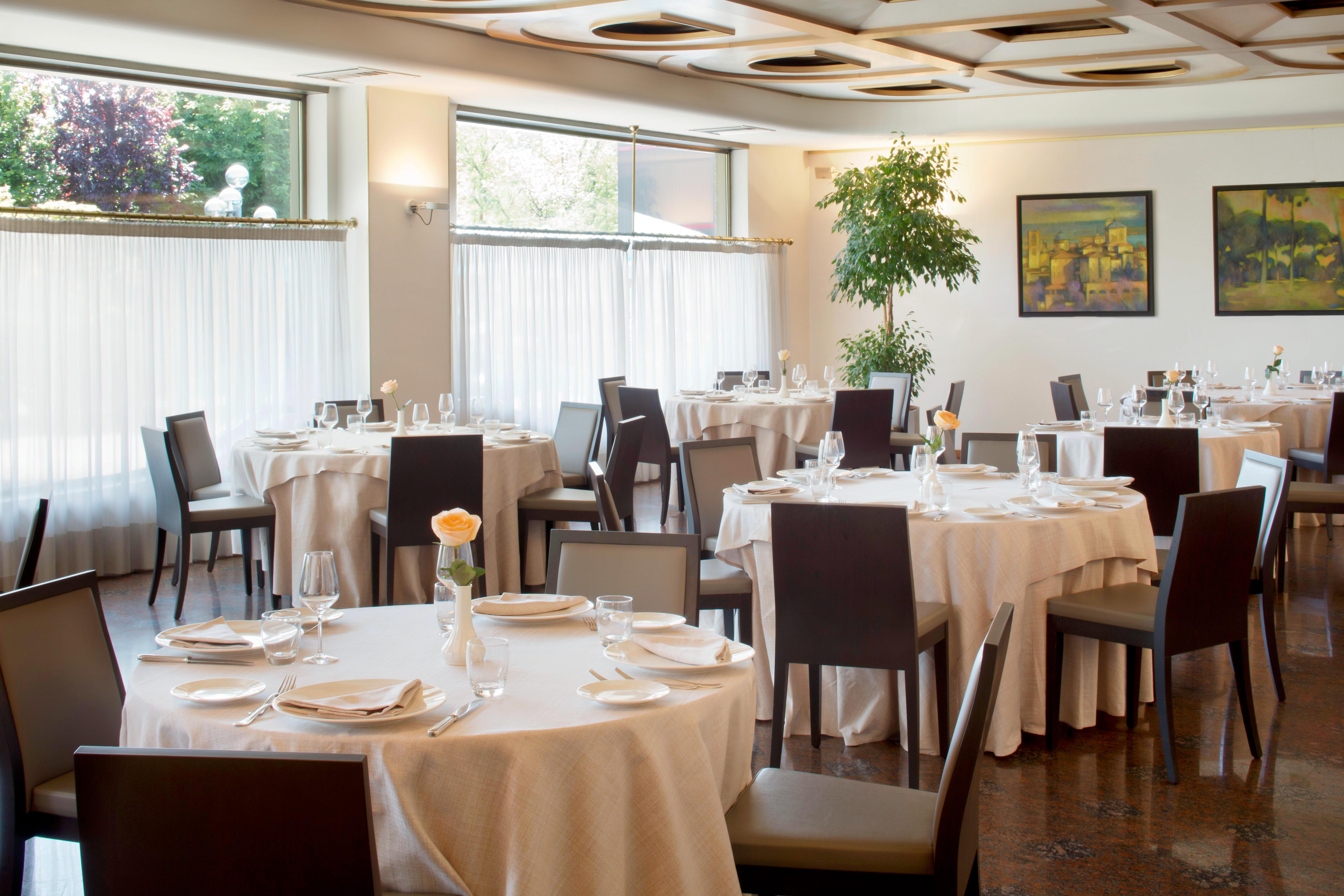 Starhotels Cristallo Palace Hotel 4*