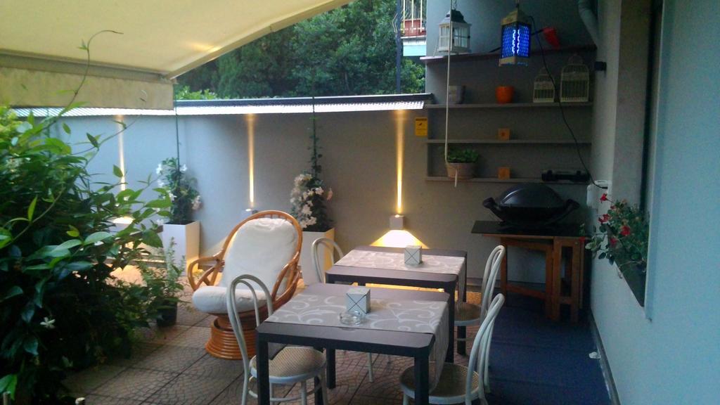 Acomodação com café da manhã  Smart House Rooms Central Luxury *
