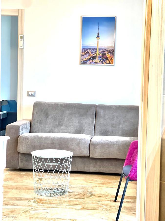 Apartment Smart Design Station