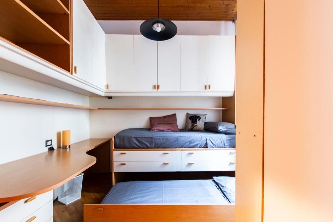 Apartment Quarenghi 31c *