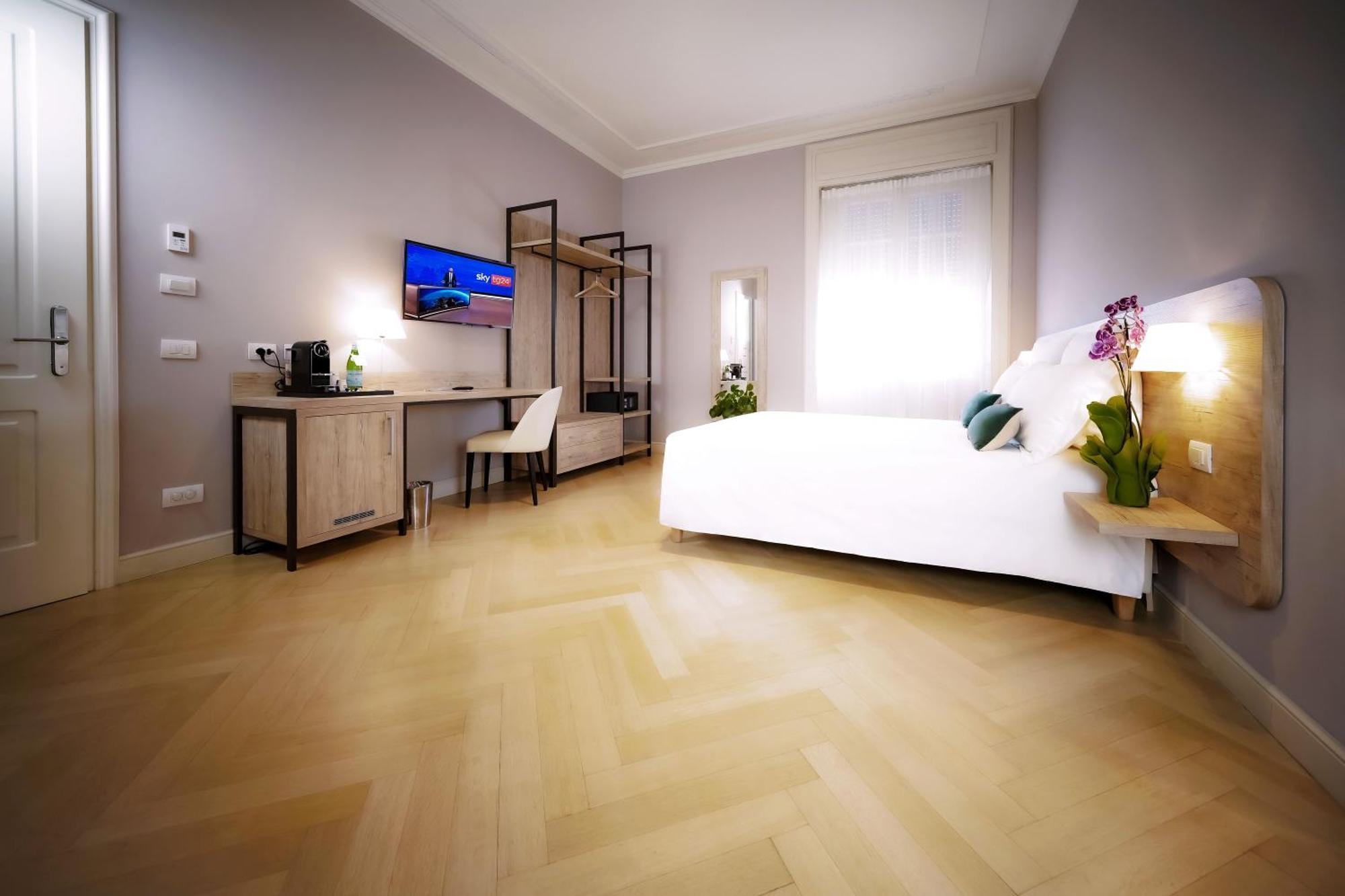 43 Guest house