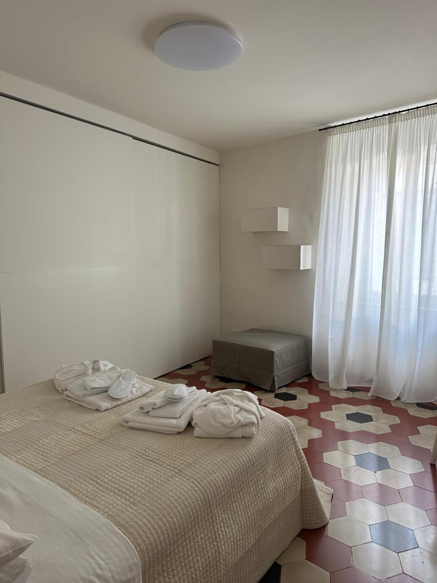 Apartment Number 99