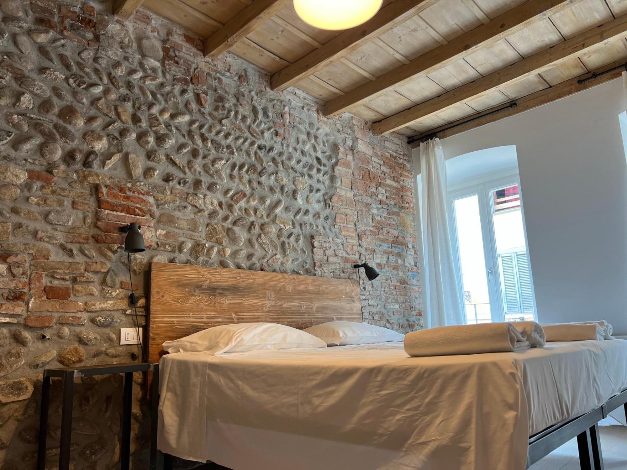 Borgovivo Il Tuo Loft In Centro Citta Bergamo