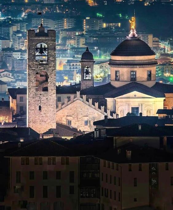 Suite32 Holiday home Bergamo