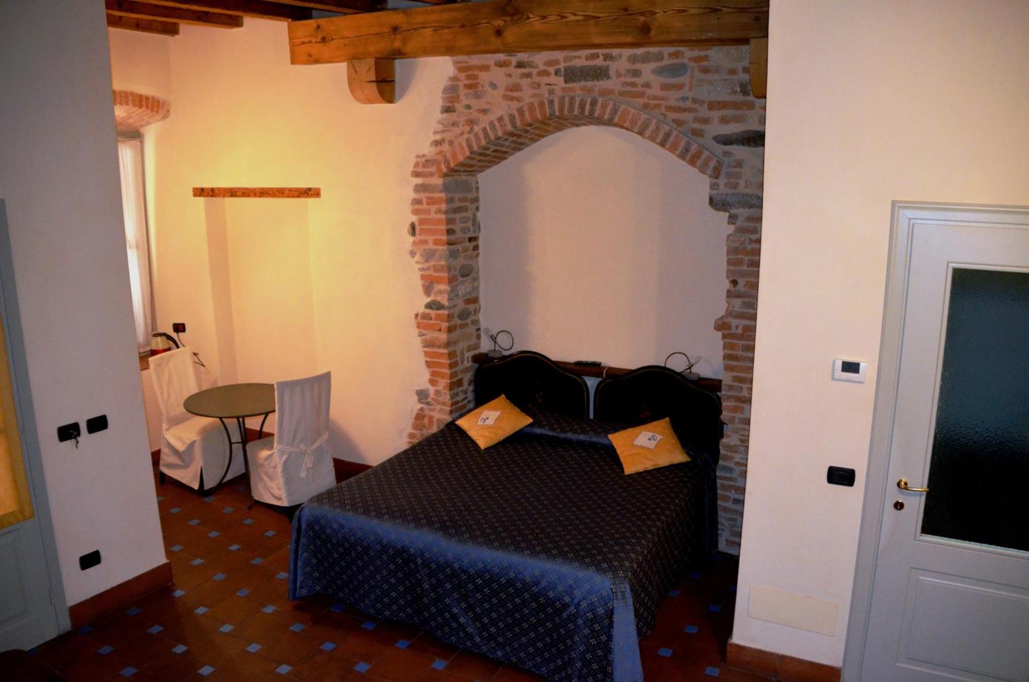 Bed & Breakfast Angolo Del Poeta 2*