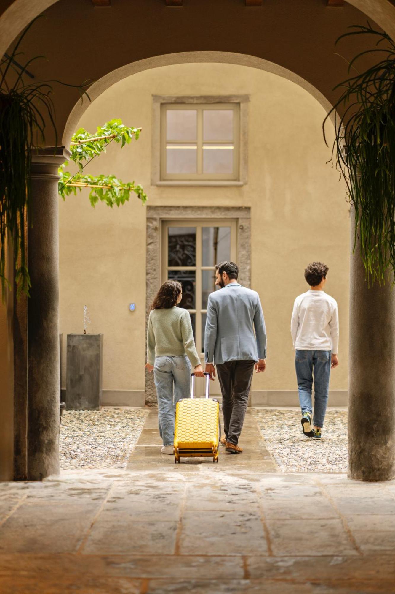Rego Apartments - Boutique Aparthotel & Serenity Spa With Some Off-Site Apartments In The Heart Of Bergamo City Center * Bergamo