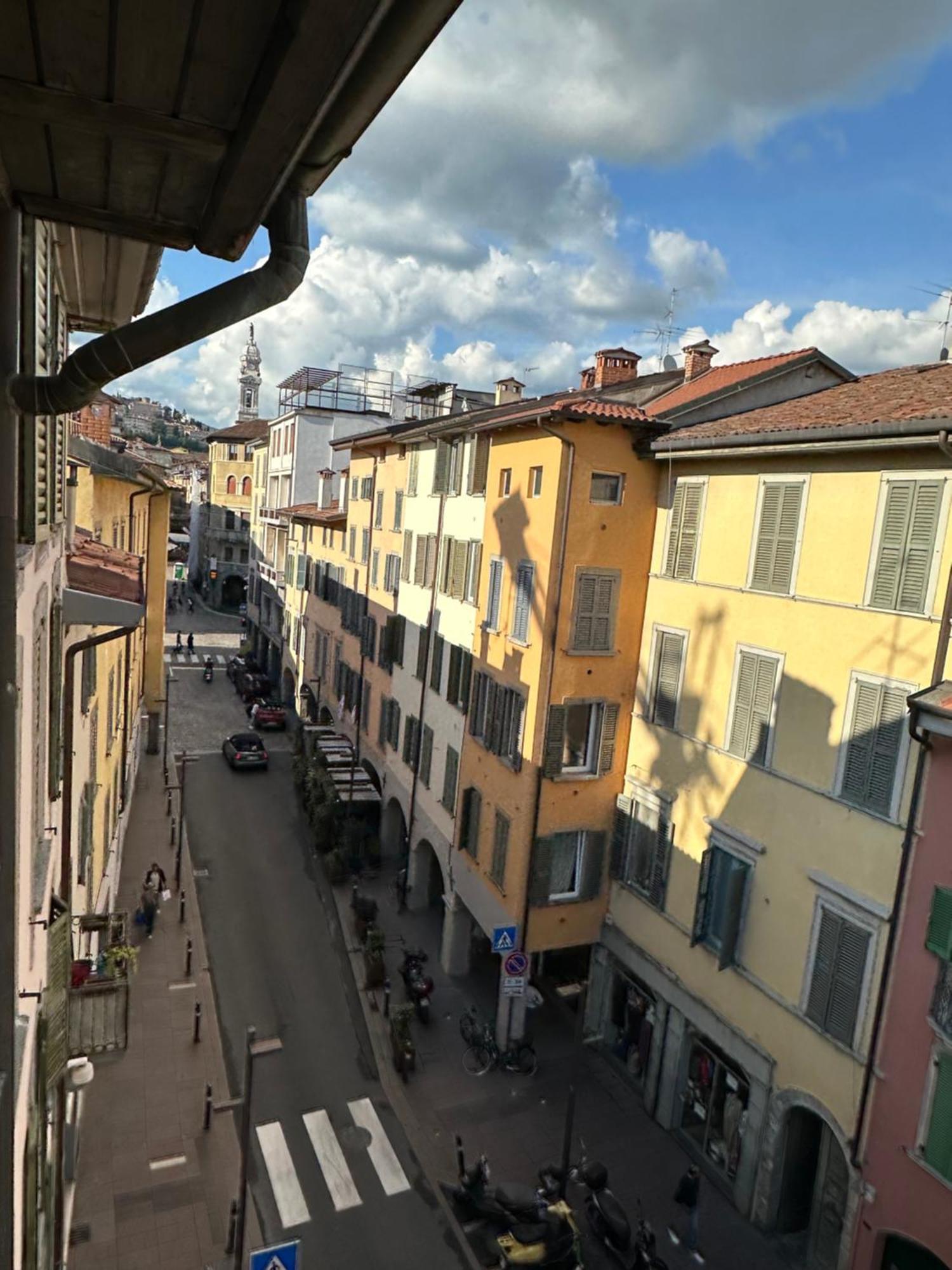 La Mansardina Di San Leonardo Căn hộ Bergamo