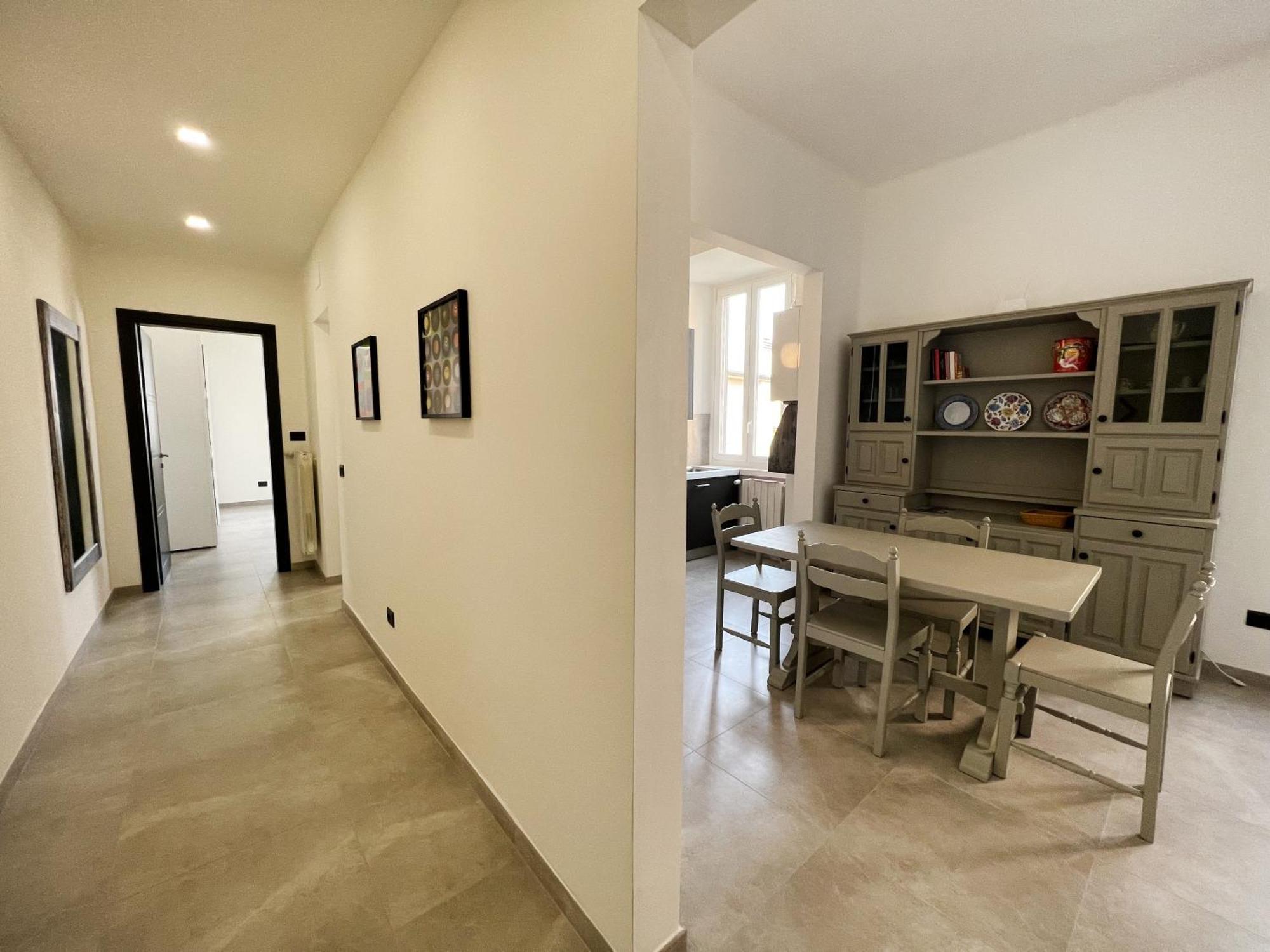Huoneisto Casa Redona - Nuovo Elegante Loft Free Wifi 4 Pax