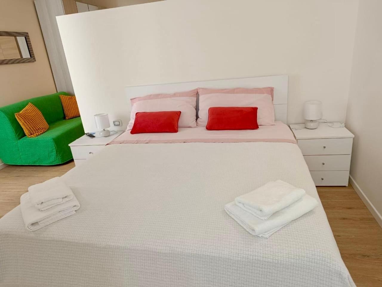 Sky House Sant'orsola Apartment *
