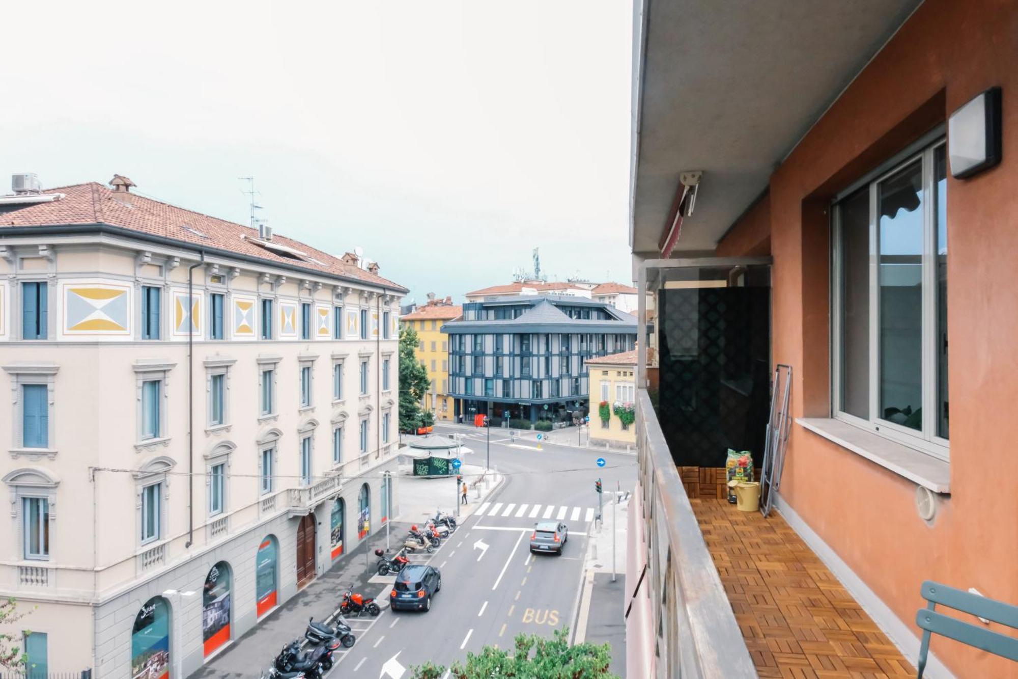 Flora Inn, Paglia 2 - Nel Cuore Del Centro Citta Huoneisto Bergamo