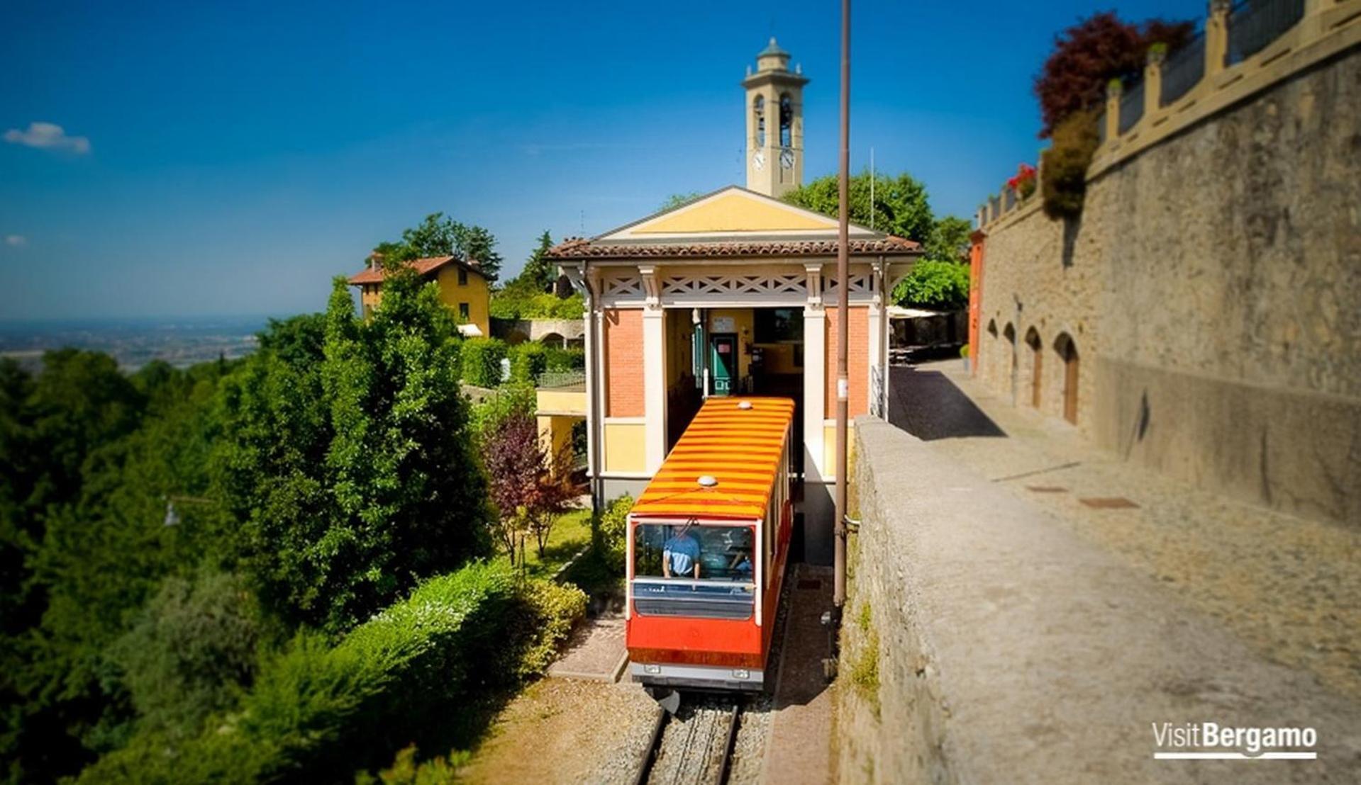 Apartment Luxury W Garage Happy Bergamo