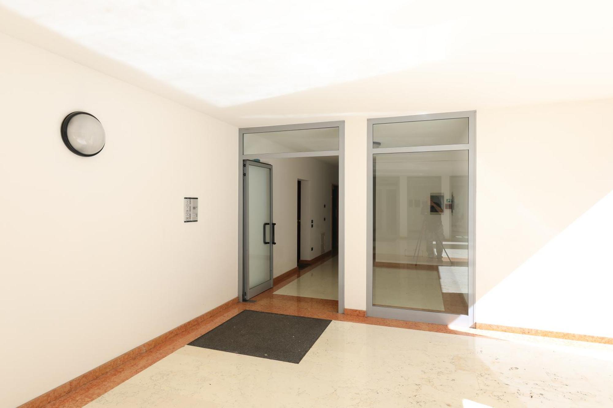 Luxury W Garage Happy Apartment Bergamo