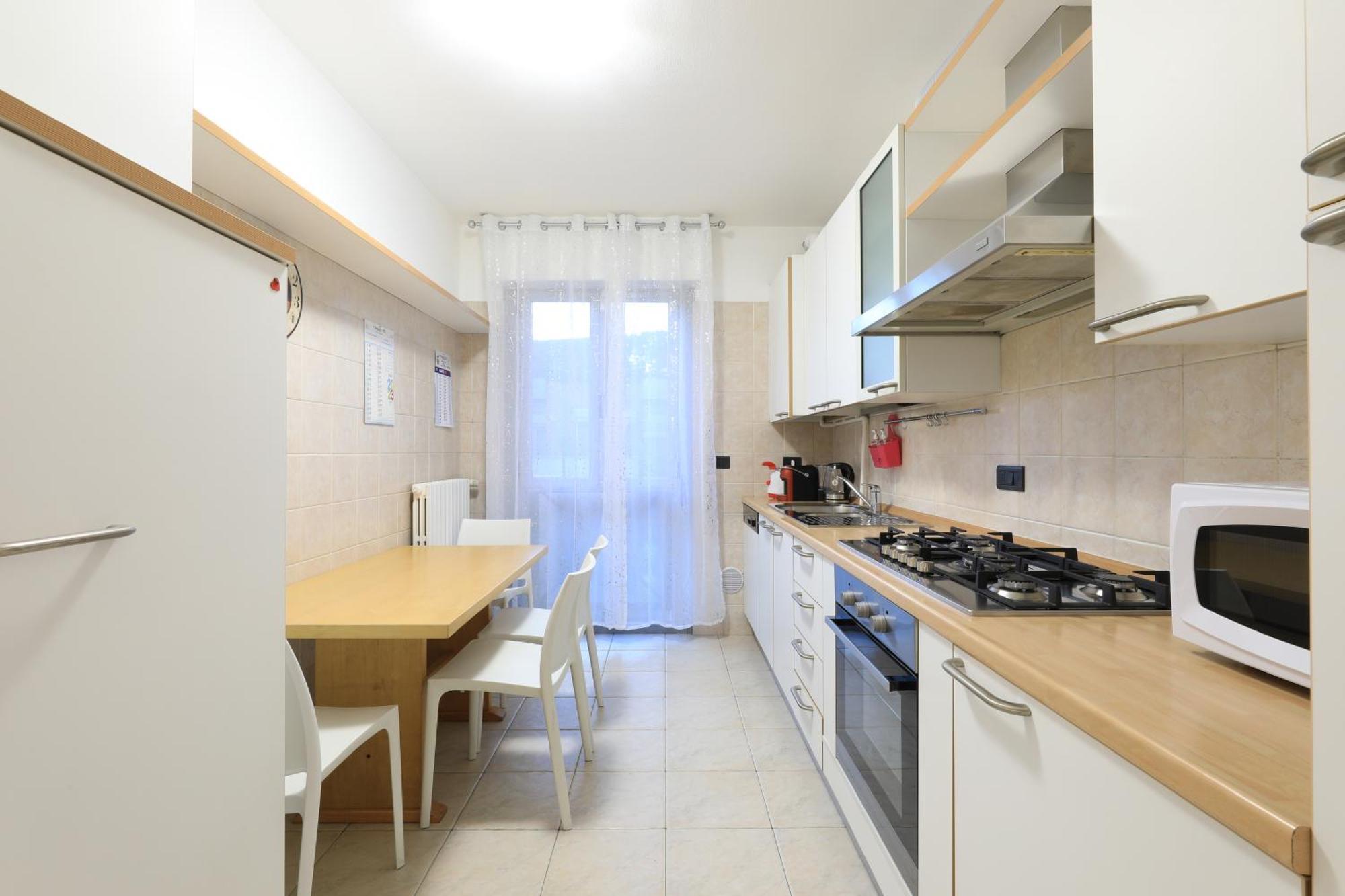 Luxury W Garage Happy Apartment *