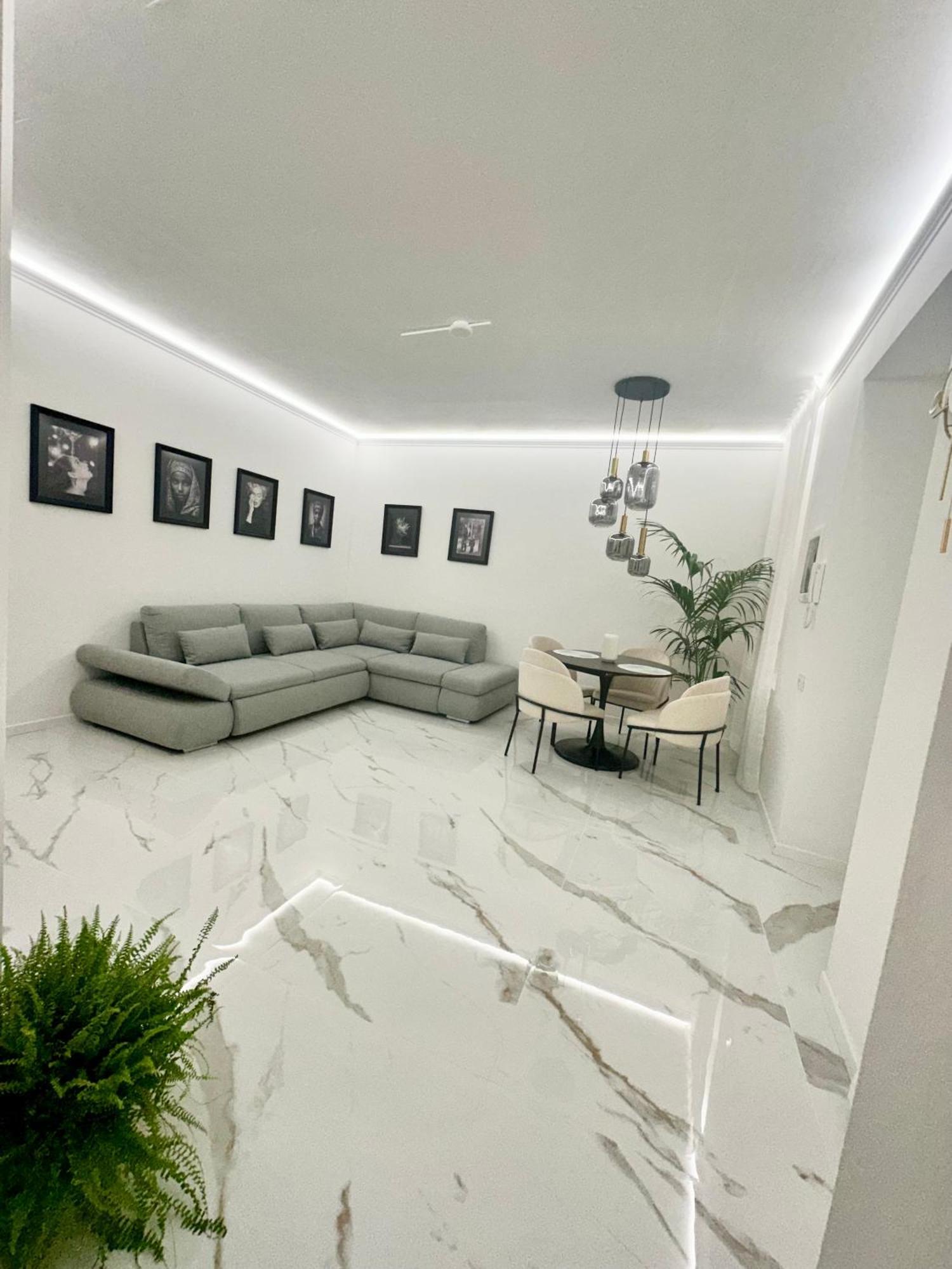 Luna Luxury Huoneisto