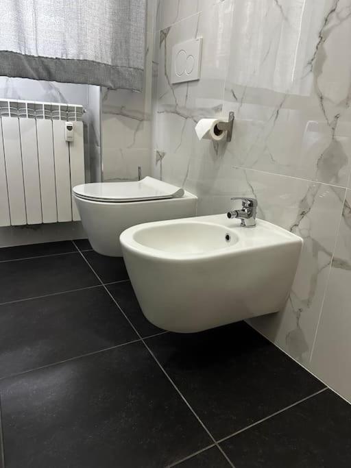 2 Bedrooms City Centre Apartamento