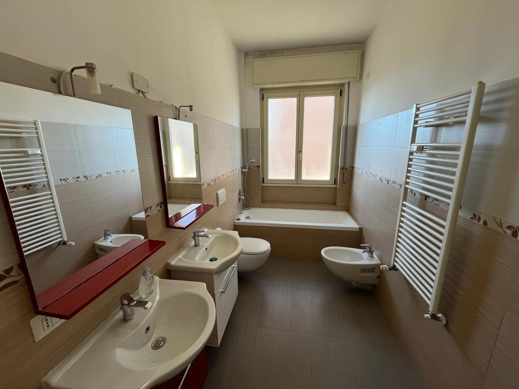 Apartment Modernita E Comfort, 150mq Penthouse 3 Bedr Bergamo