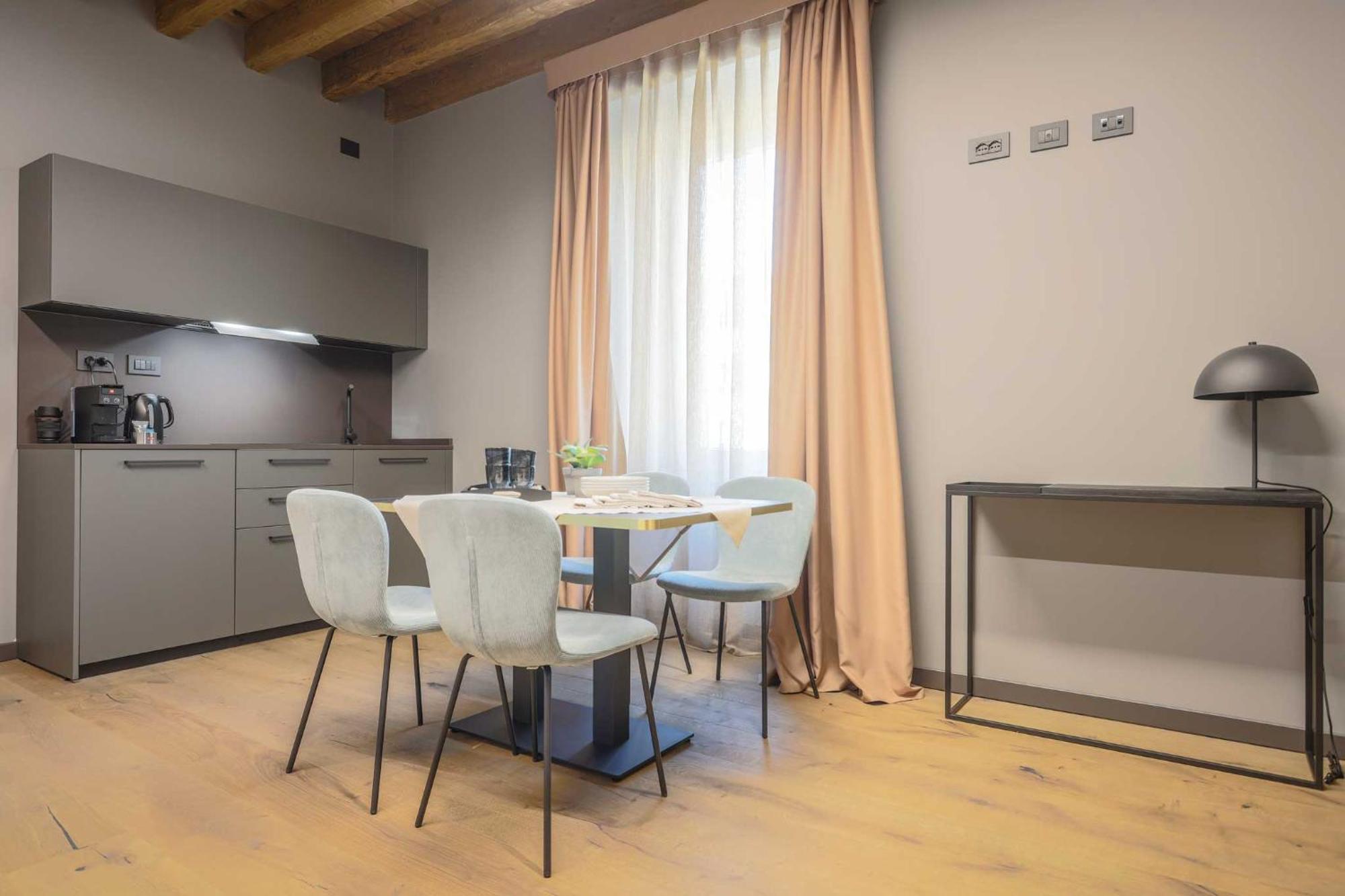 Ar Suites&art Hotel