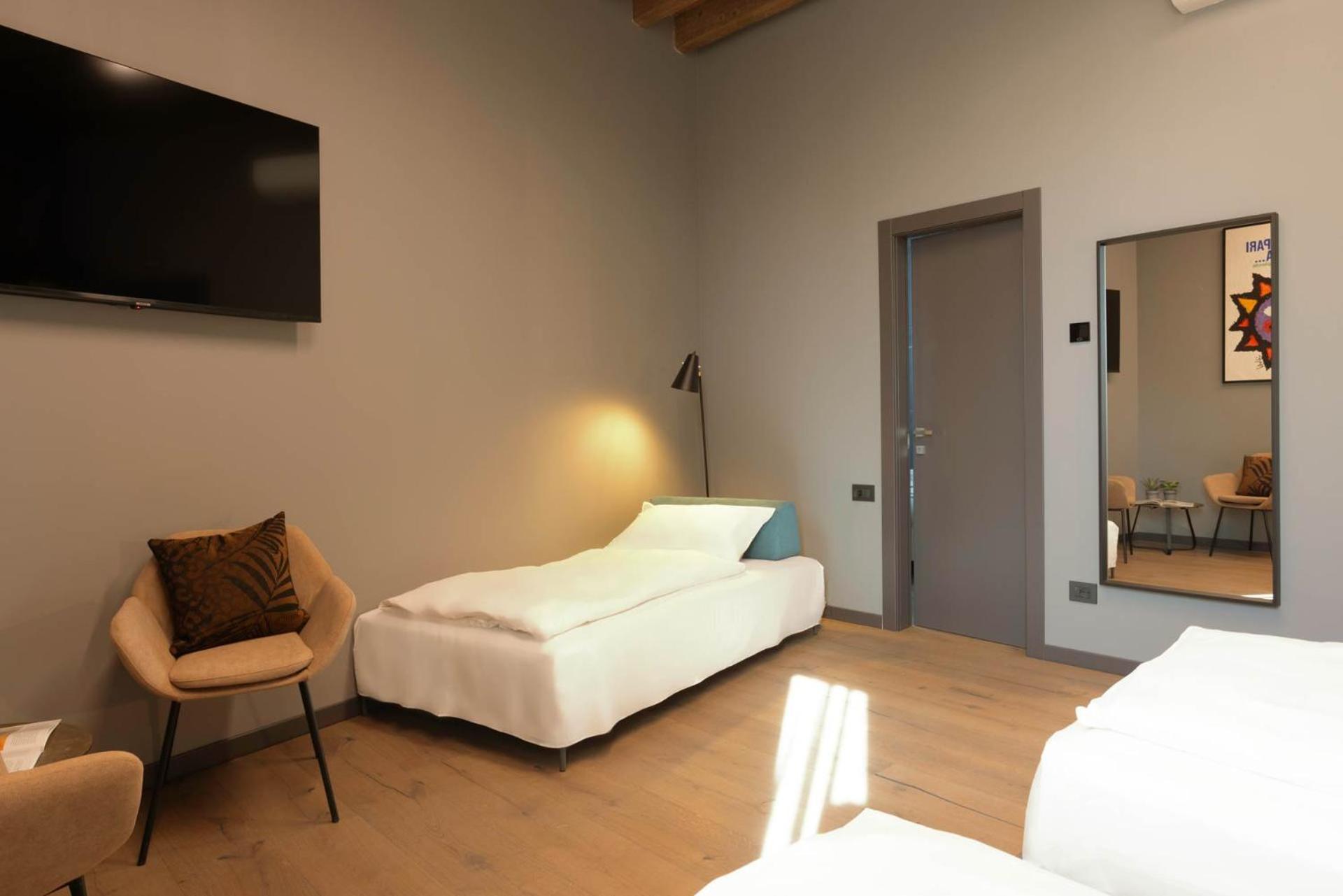 Hotel Ar Suites&art