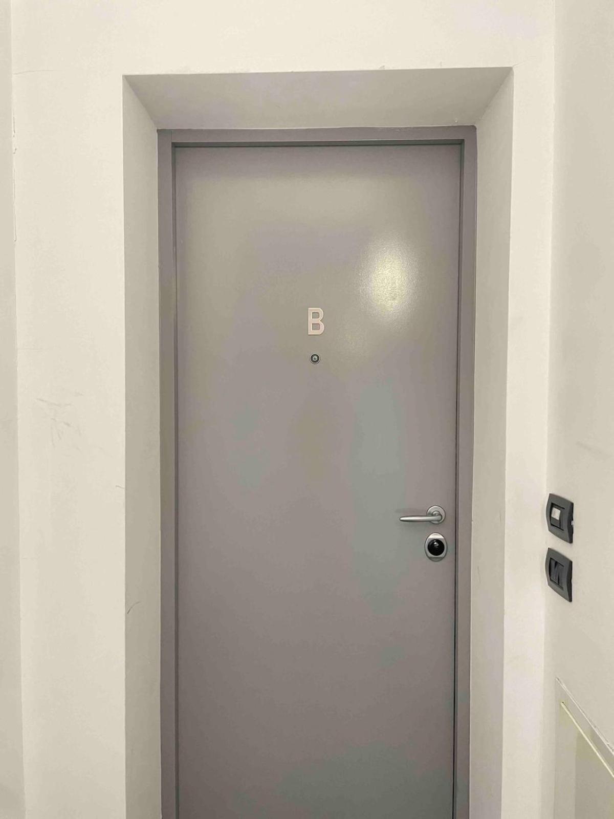 Center - Modern Flat With Free Parking And Wifi - B