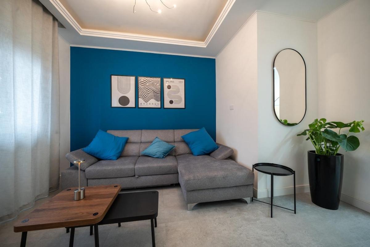 Parking - Design - Caesar House Apartment *