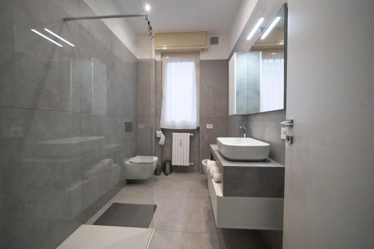 Apartment Parking - Design - Caesar House *