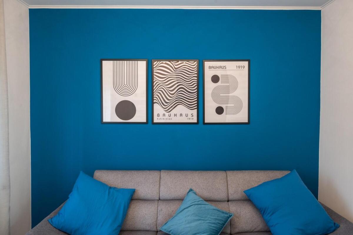 Parking - Design - Caesar House Apartment
