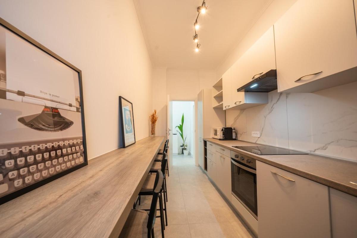 Apartment Parking - Design - Caesar House *