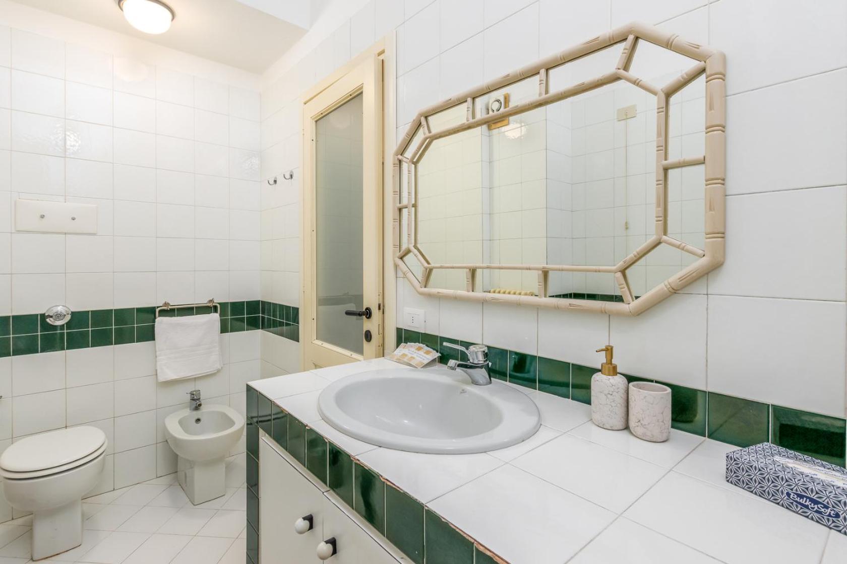 Apartment Alta - Piazza Mercato Del Fieno House