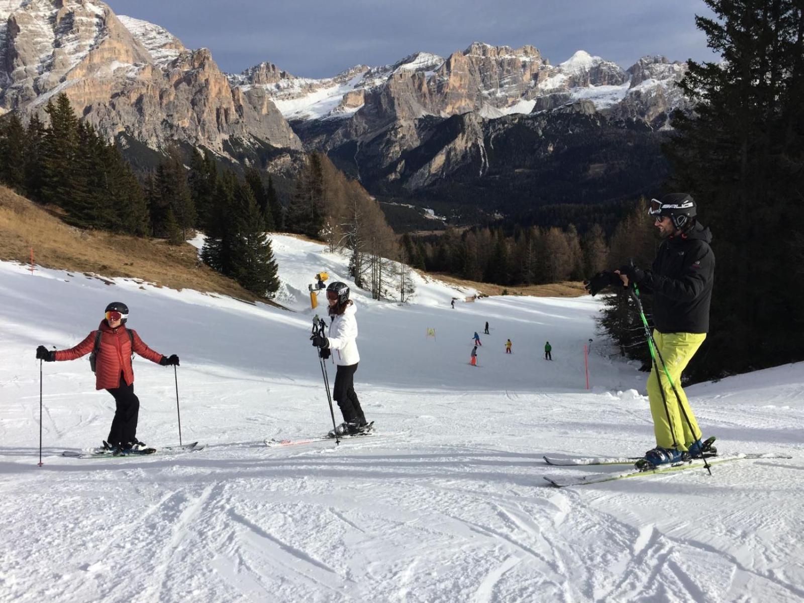 Just Women Solo Donne Non Accetiamo Gli Uomi Bergamo
