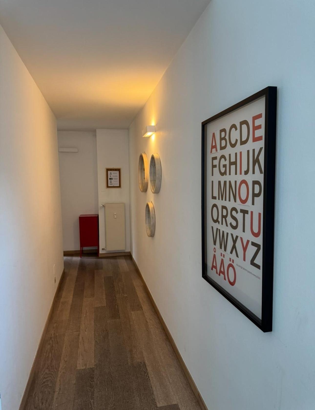 Just Women Solo Donne Non Accetiamo Gli Uomi Apartment Bergamo