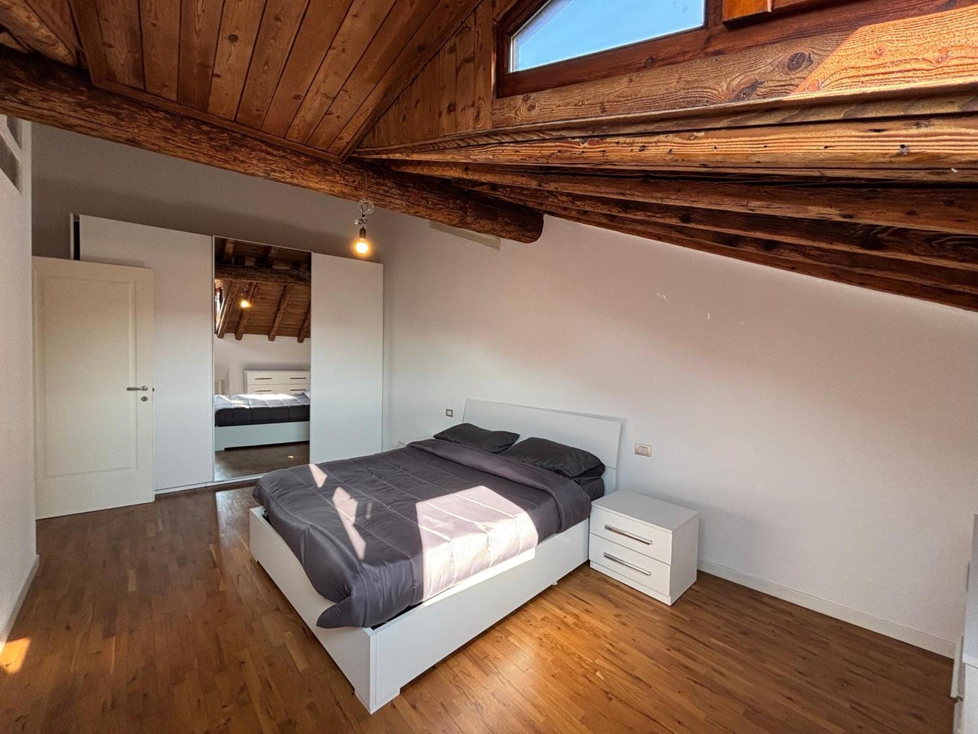 Loft Mansardato Sullo Skyline Di * Bergamo