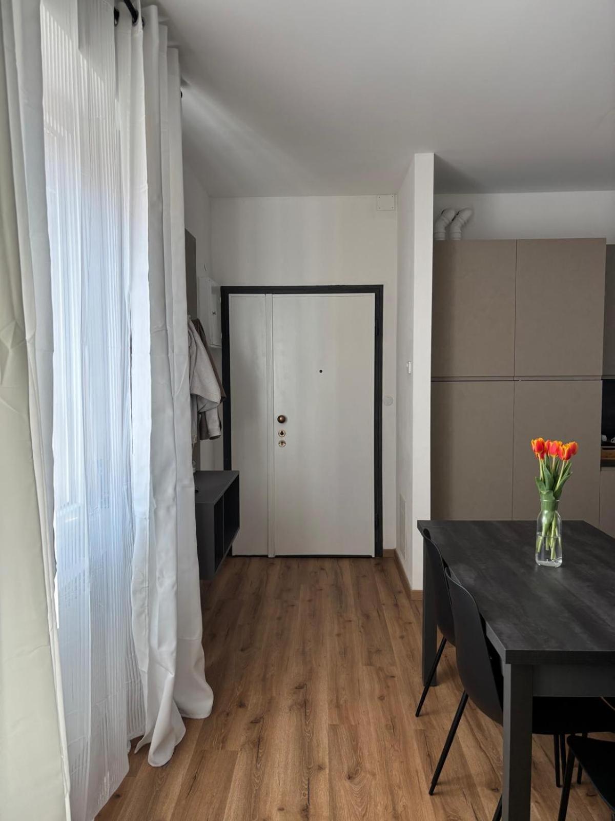 Apartment La Fenice Elegant, Welcoming Flat In *