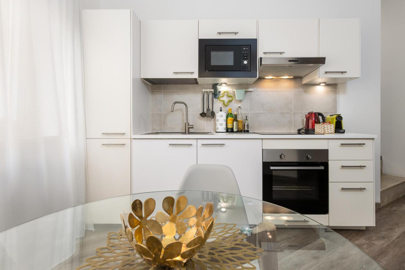 Apartment Tra 2 Borghi - Alessandro Noli - House 2