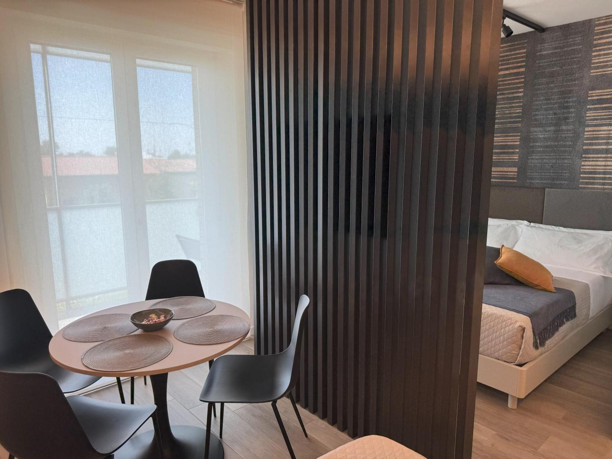 Glicine Apartment