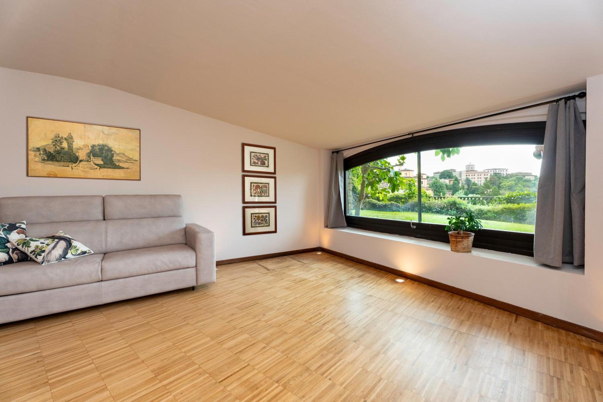 Panoramica Apartment *