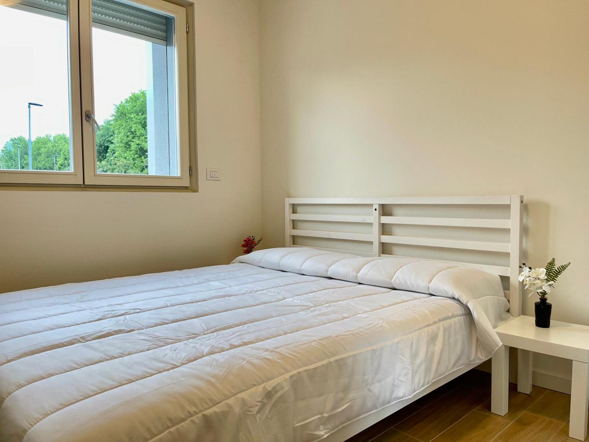 Apartment Cenisio 12 *