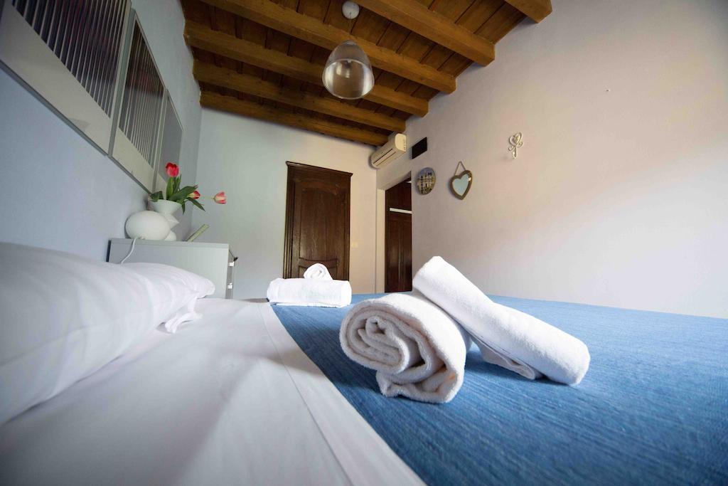 Bed & Breakfast Fleur De Lis 2*