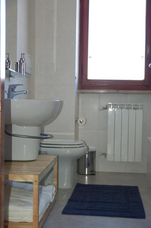 La Rosa Scarlatta Broseta Guest house 2*