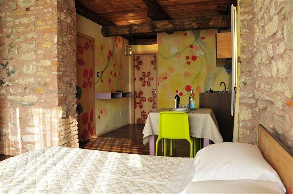 Dimora Le Nove Fate Gasthof Bergamo