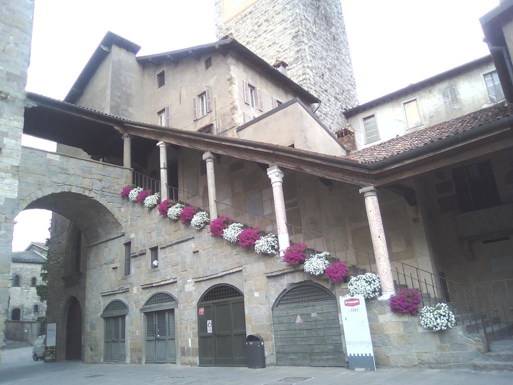 1929 Castle Guest Nhà khách Bergamo