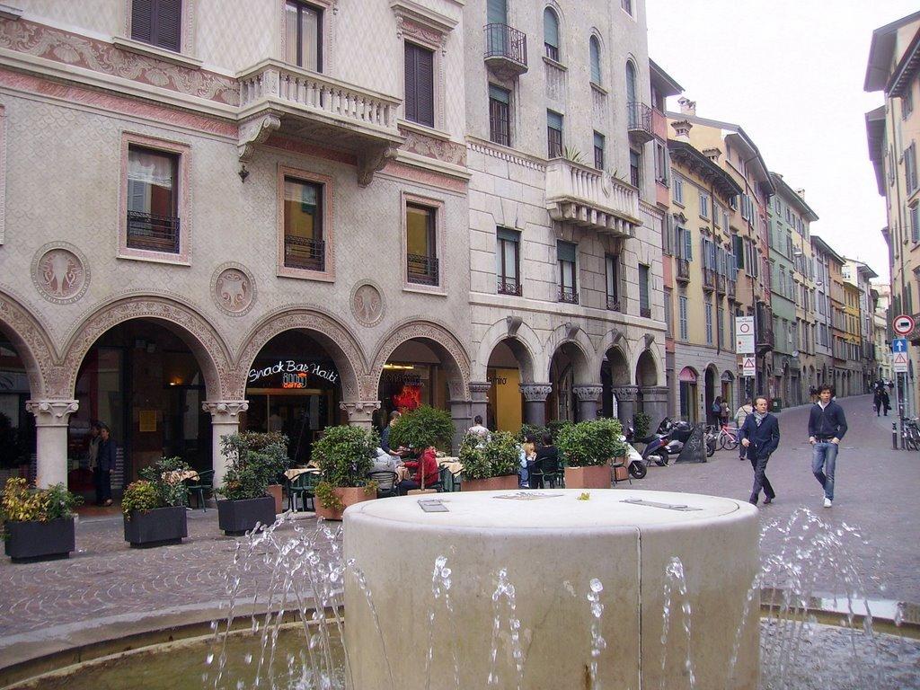 Aamiaismajoitus Ciccio Bergamo