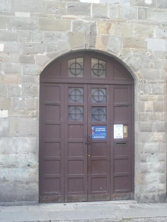 La Luna Blu In Old Town Nhà khách