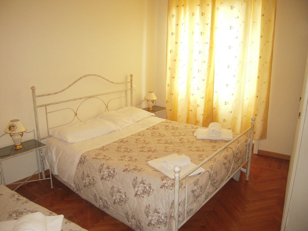 Hotel Al Viale Papa Giovanni 3*