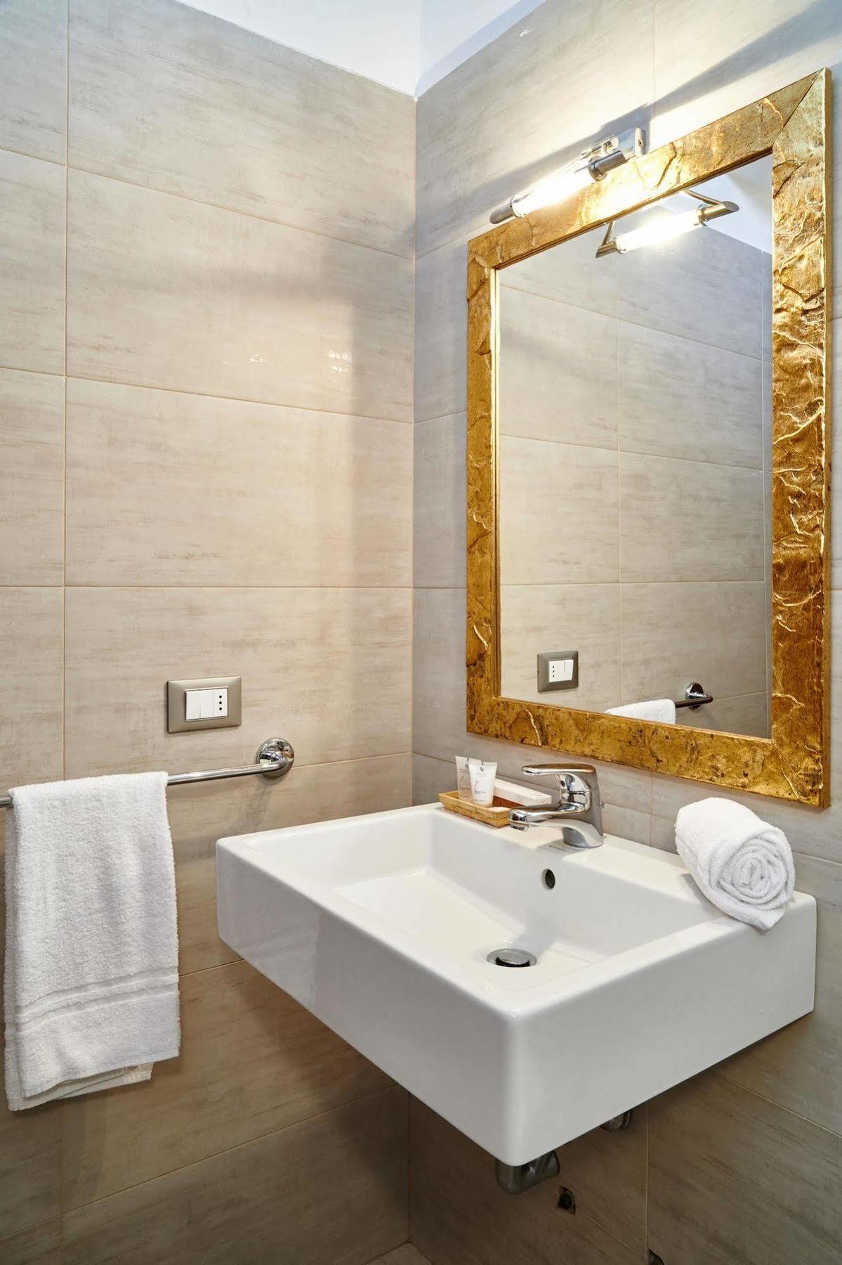 Antico Borgo Aparthotel Bergamo
