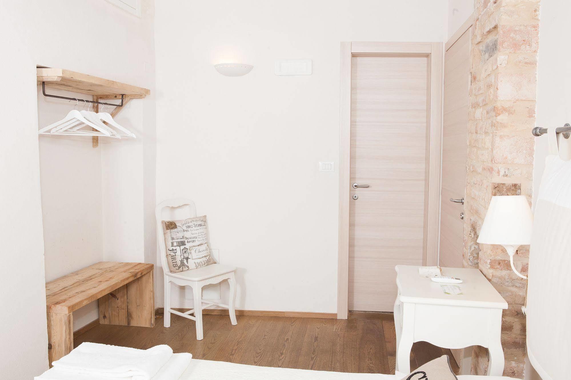 Botton D'oro Bed & Breakfast