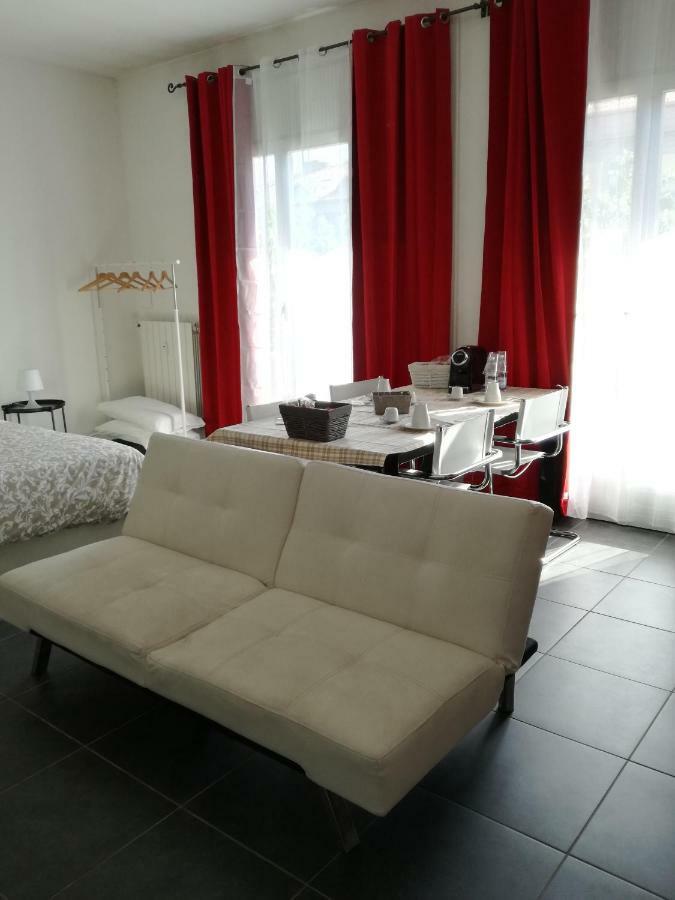 My Bed & Breakfast 2*