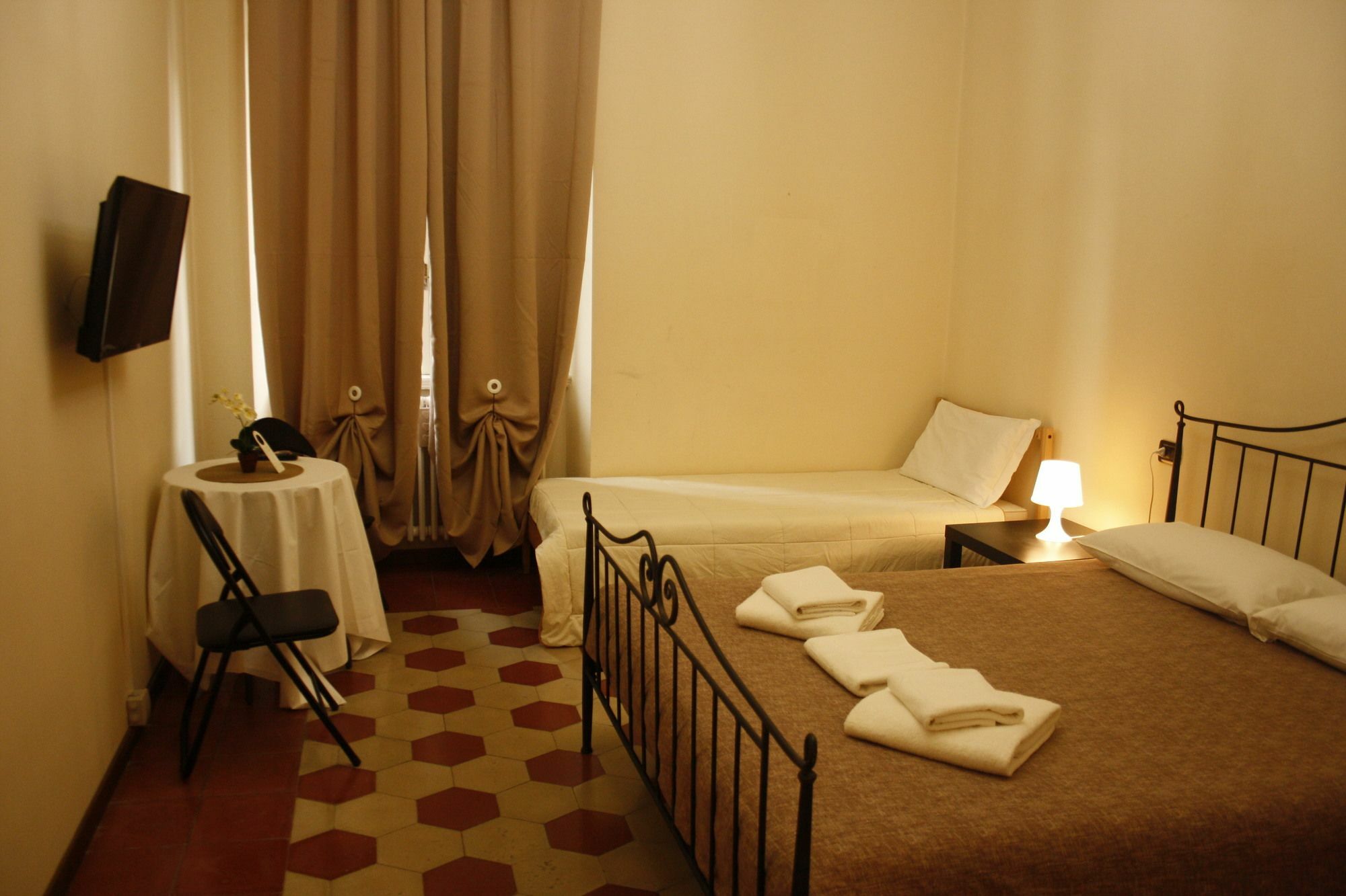 Let's Guest Academy Gasthof 3*