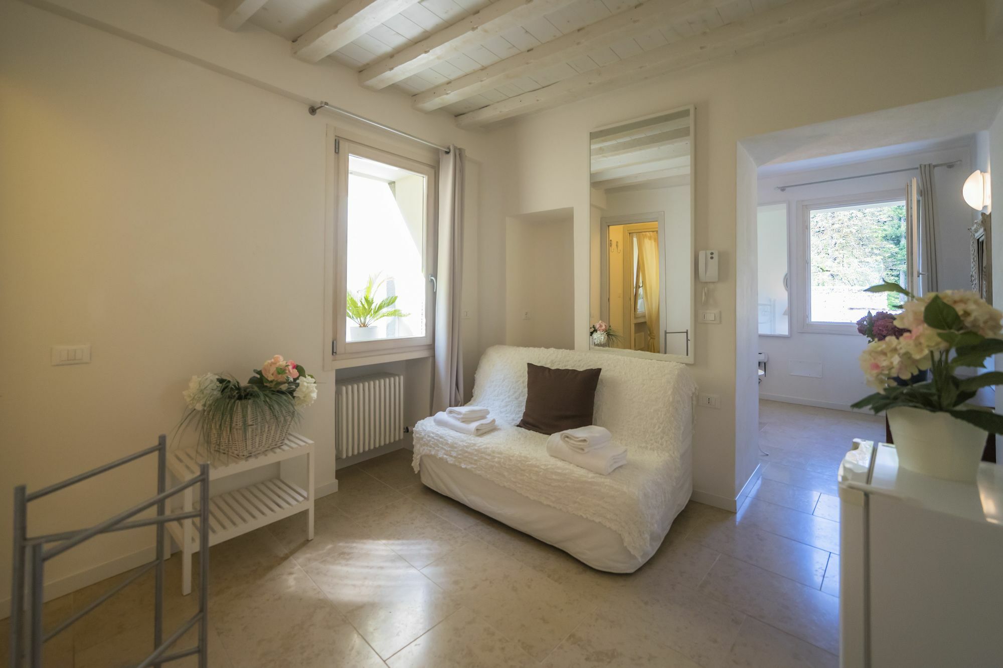 Academia Aparthotel