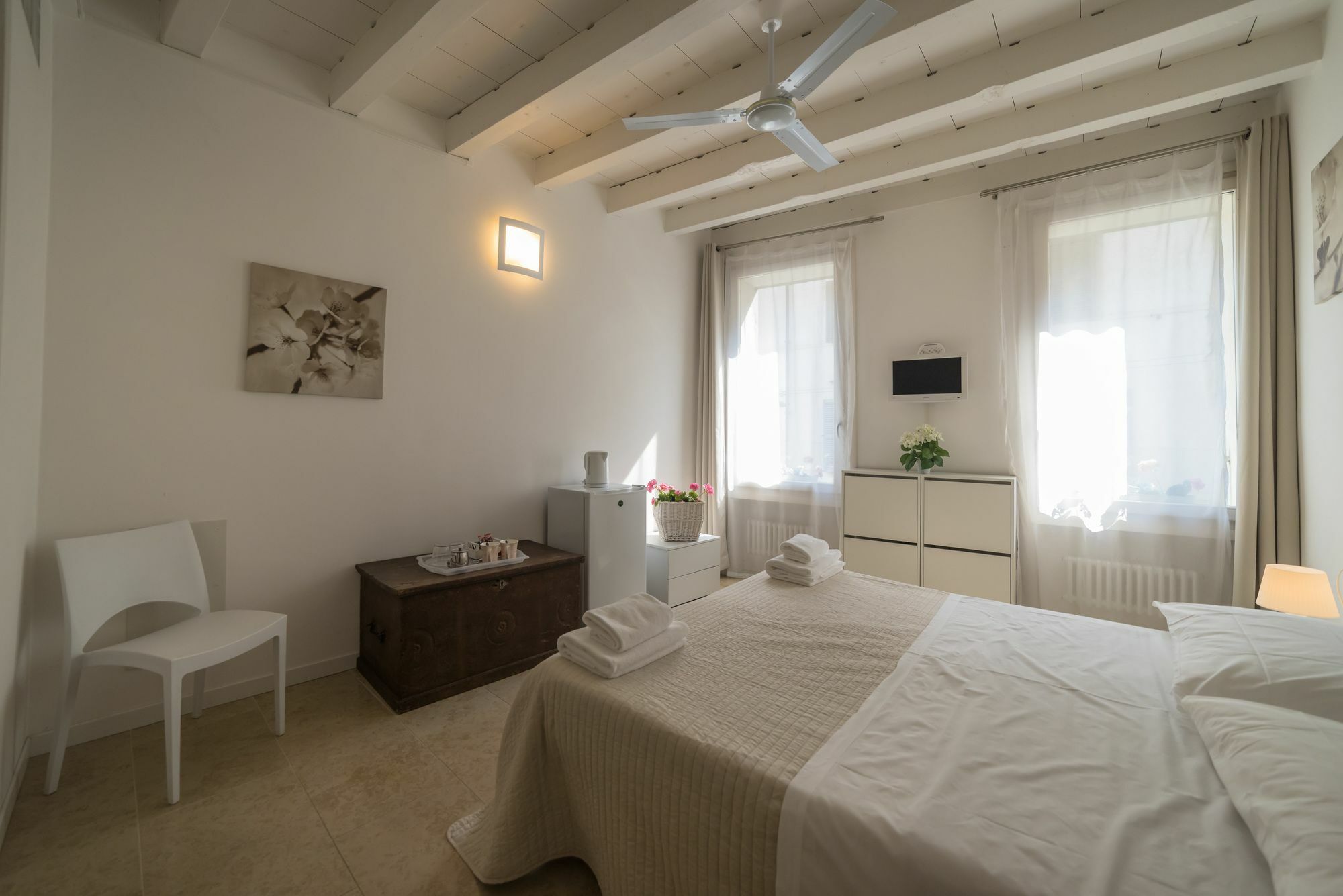 Academia Aparthotel