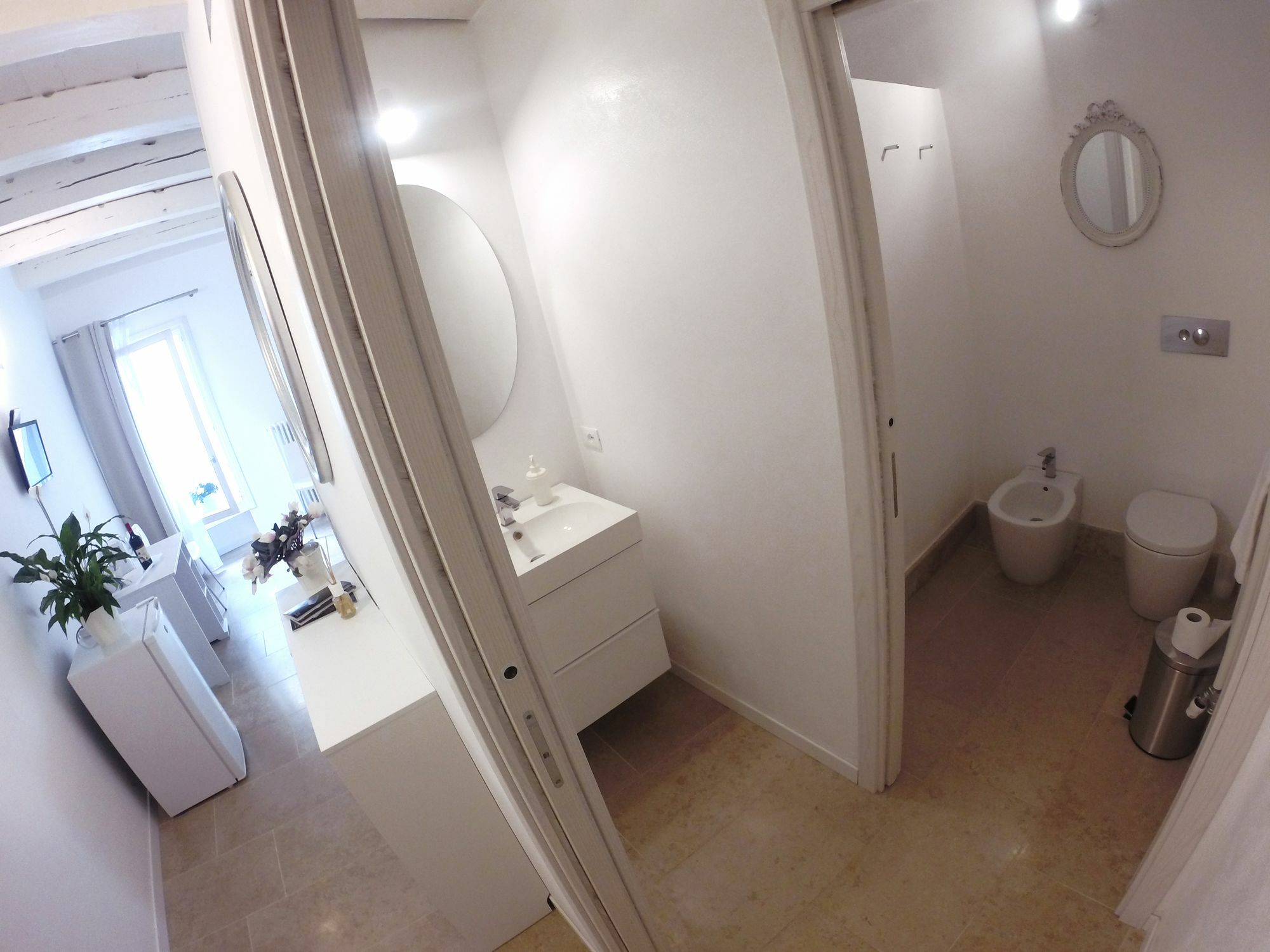 Academia Aparthotel
